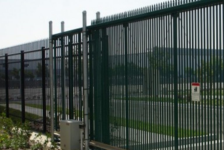 Commercial Gate Repair and Installation Service